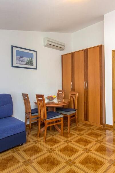וודיצה Apartments Tonimir מראה חיצוני תמונה