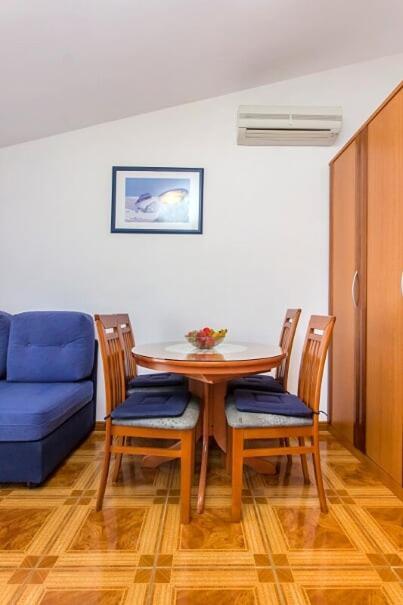 וודיצה Apartments Tonimir מראה חיצוני תמונה